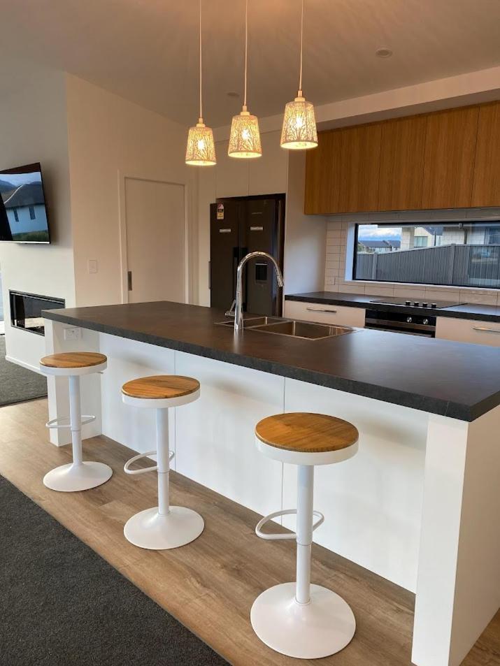 Holiday Home In Beautiful Te Anau Esterno foto