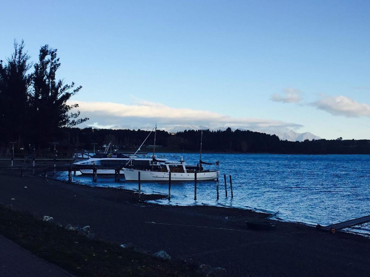 Holiday Home In Beautiful Te Anau Esterno foto