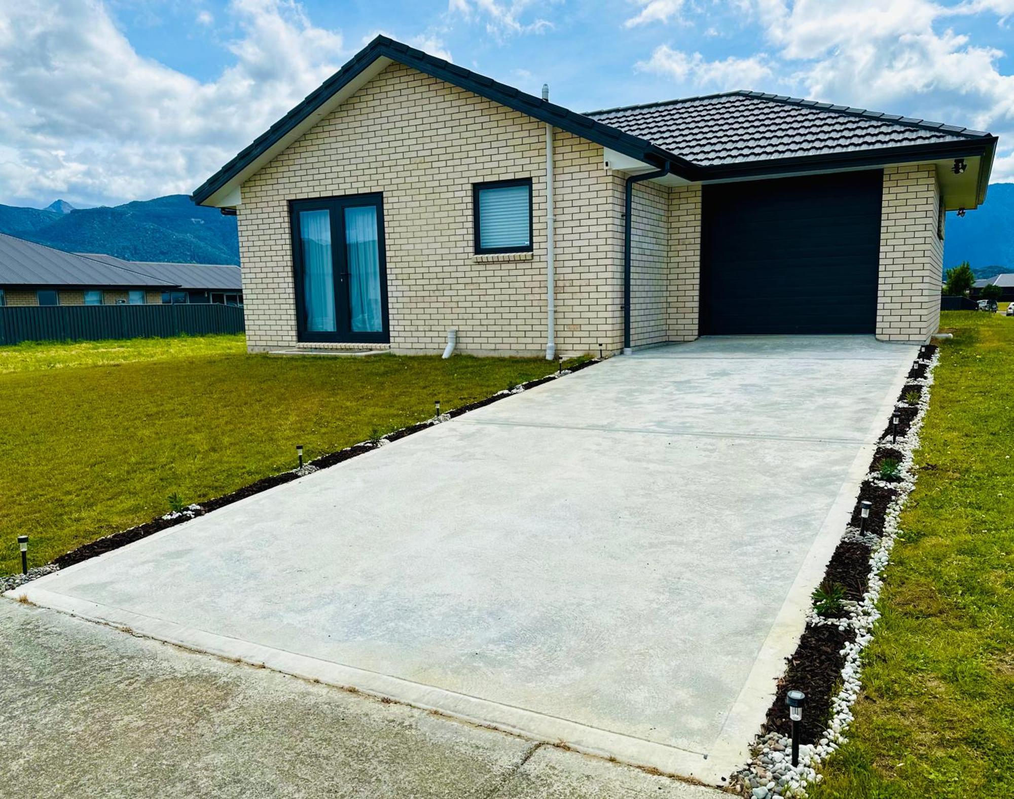 Holiday Home In Beautiful Te Anau Esterno foto